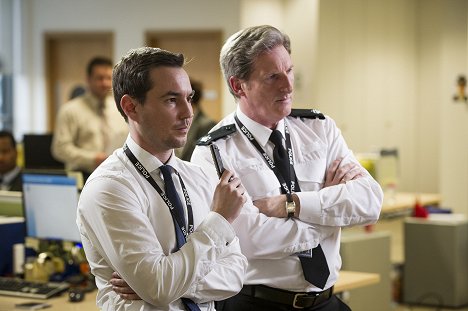 Martin Compston, Adrian Dunbar