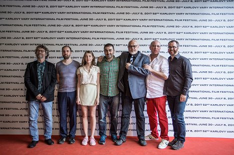 Press conference at the Karlovy Vary International Film Festival on July 2, 2017 - Eike Goreczka, Lidia Chilashvili, Georgij Ovašvili, Roelof Jan Minneboo, Christoph Kukula - Chibula - Z akcí