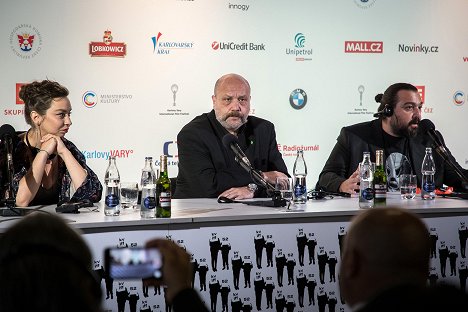 Press conference at the Karlovy Vary International Film Festival on July 3, 2017 - Ahmet Mümtaz Taylan - Ještě víc - Z akcí