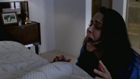 Ashley C. Williams - Lidská stonožka - Z filmu