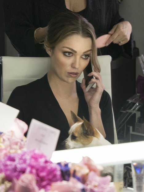 Lili Simmons - Ray Donovan - Pejskař - Z filmu