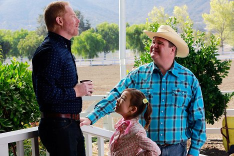 Jesse Tyler Ferguson, Aubrey Anderson-Emmons, Eric Stonestreet