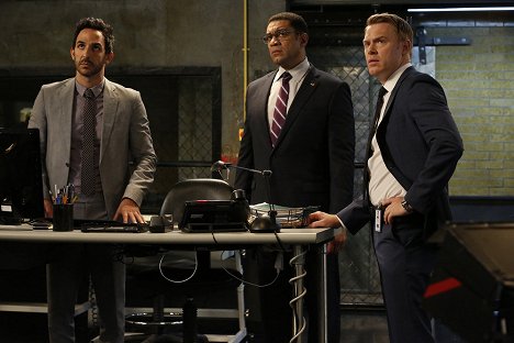 Amir Arison, Harry Lennix, Diego Klattenhoff - Černá listina - Slečna Rebecca Thrall (č. 76) - Z filmu