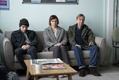 Anthony Boyle, Rebecca Manley, Timothy Spall - Philip K. Dick's Electric Dreams - The Commuter - Z filmu