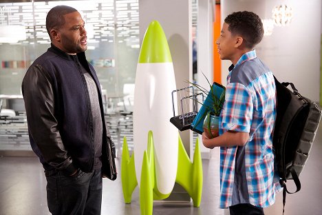 Anthony Anderson, Marcus Scribner - Black-ish - The Gift of Hunger - Z filmu