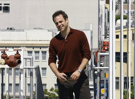 Paul Adelstein - Private Practice - In Which Addison Has a Very Casual Get Together - Z filmu