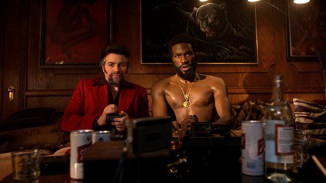 Kevin Corrigan, Yahya Abdul-Mateen II - The Get Down - Darkness is Your Candle - Z filmu