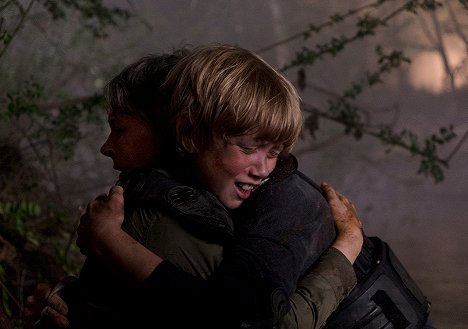 Melissa McBride, Macsen Lintz