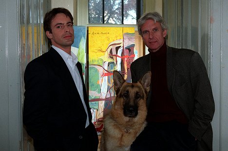 Gedeon Burkhard, pes Rhett Butler, Mathieu Carrière - Komisař Rex - Vraždy za úplňku - Z filmu