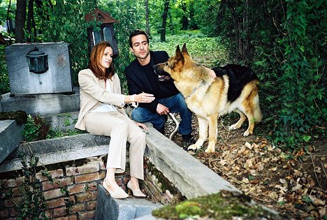 Nicole Beutler, Alexander Pschill, pes Rhett Butler - Komisař Rex - Vitamíny na smrt - Z filmu