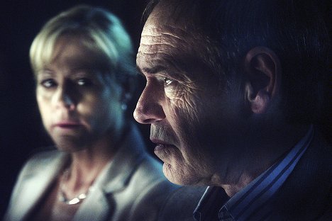 Nina Gunke, Per Mattsson - Maria Wern - Först när givaren är död - Z filmu