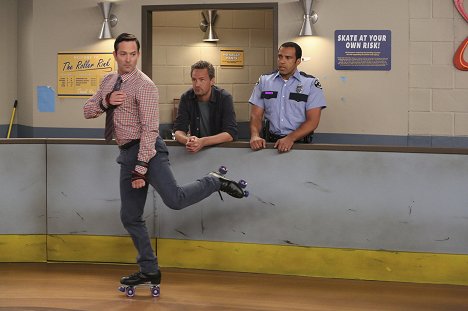 Thomas Lennon, Matthew Perry, Charles Carpenter