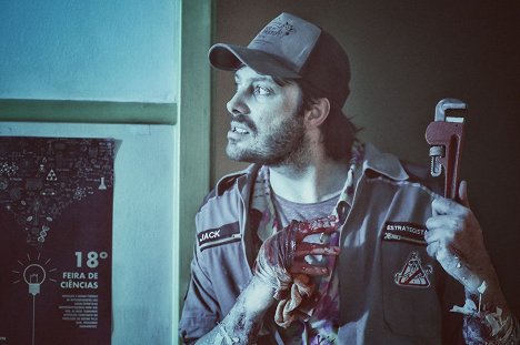 Danilo Gentili - Os Exterminadores do Além Contra a Loira do Banheiro - Z filmu