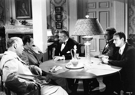 Nigel Bruce, Basil Rathbone, Frederick Worlock - Pursuit to Algiers - Z filmu