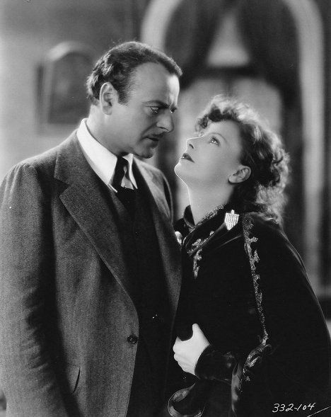 Lowell Sherman, Greta Garbo