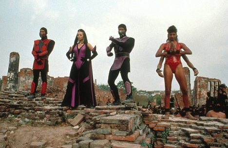 John Medlen, Musetta Vander, Tyrone C. Wiggins, Marjean Holden - Mortal Kombat 2: Vyhlazení - Z filmu