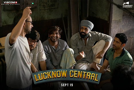 Deepak Dobriyal, Rajesh Sharma, Inaamulhaq, Gippy Grewal, Farhan Akhtar - Lucknow Central - Fotosky