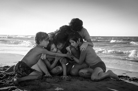 Marco Graf, Daniela Demesa, Yalitza Aparicio, Carlos Peralta - Roma - Z filmu