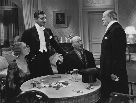 Dorothy Mackaill, Clark Gable, J. Farrell MacDonald, Walter Walker - No Man of Her Own - Z filmu