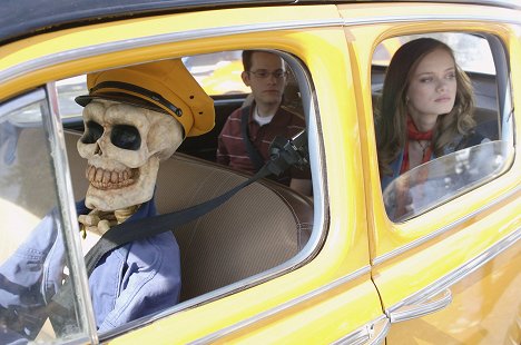 Joey Zimmerman, Sara Paxton - Return to Halloweentown - Z filmu