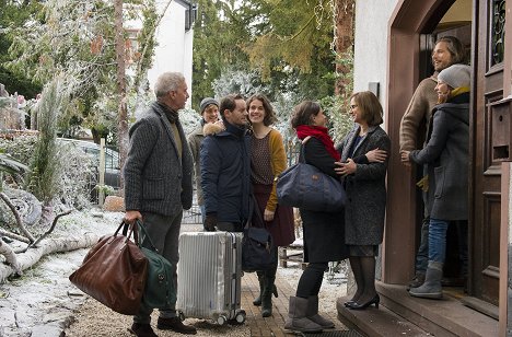 Hans-Uwe Bauer, Andreas Helgi Schmid, Patrick Güldenberg, Anne Schäfer, Lena Stolze, Jasmin Schwiers, Sebastian Ströbel