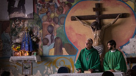 Darío Grandinetti, Mariano Bertolini - Papež František: Modlete se za mě - Z filmu