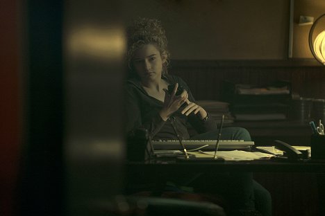 Julia Garner - Ozark - Osamělost - Z filmu