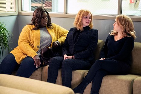 Retta, Christina Hendricks, Mae Whitman