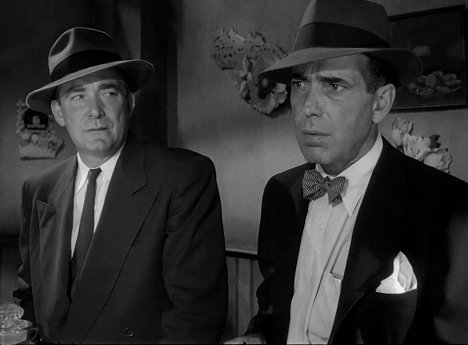 Roy Roberts, Humphrey Bogart - Vymahač - Z filmu