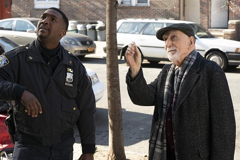 Jerod Haynes, Dominic Chianese - The Village - Couldn't Not Love You - Z filmu