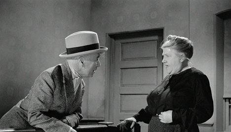 Charlie Chaplin, Marjorie Bennett - Světla ramp - Z filmu