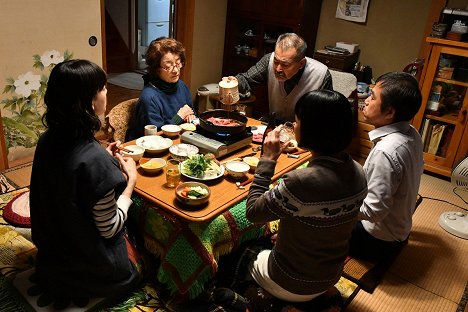 Mikako Ičikawa, Čieko Baišó, Tacuja Fudži, Naomi Nišida, Mantaró Koiči