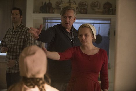 Mike Barker, Elisabeth Moss - The Handmaid's Tale - Mayday - Making of