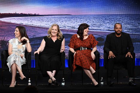 The cast and producers of ABC’s “Emergence” address the press at the ABC Summer TCA 2019, at The Beverly Hilton in Beverly Hills, California - Michele Fazekas, Tara Butters, Allison Tolman, Donald Faison - Emergence - Z akcií