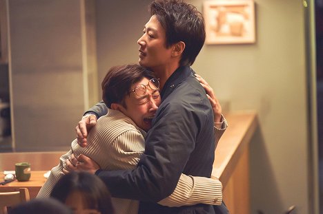 Ki-yeong Kang, Rae-won Kim - Gajeong botongeui yeonae - Z filmu