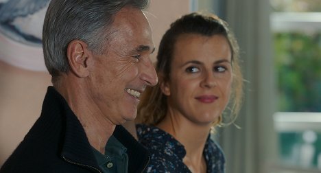 Thierry Lhermitte, Nicole Ferroni - Joyeuse retraite ! - Z filmu