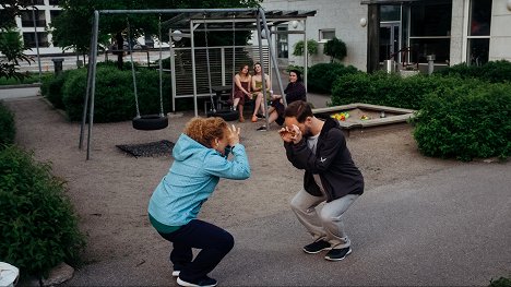 Ursula Salo, Juho Milonoff - Pientä laittoa - Jotain uutta, jotain vanhaa, jotain lainattua - Z filmu