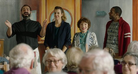 Nicole Ferroni, Judith Magre, Loup-Denis Elion - Joyeuse retraite ! - Z filmu