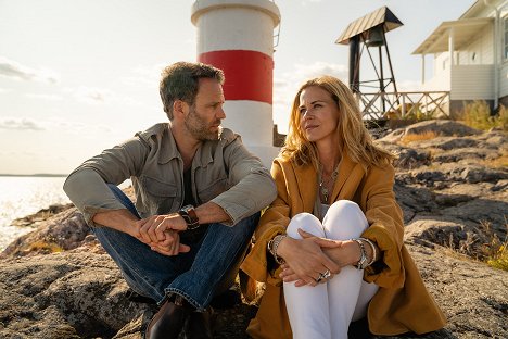 Ben Ruedinger, Jessica Ginkel - Inga Lindströmová - Familienfest in Sommerby - Z filmu