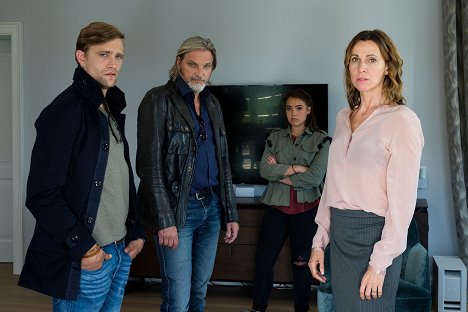 Michael Steinocher, Stefan Jürgens, Mara Romei, Doris Schretzmayer - Soko Vídeň - Lange Schatten - Z filmu