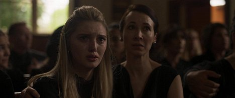 Kaitlyn Bernard, Loretta Walsh - The Color Rose - Z filmu