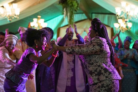 Patrice Johnson, Lolly Adefope - Shrill - Wedding - Z filmu