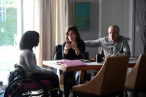 Marcia Gay Harden, Patrick Fabian - Code Black - As Night Comes and I’m Breathing - Photos