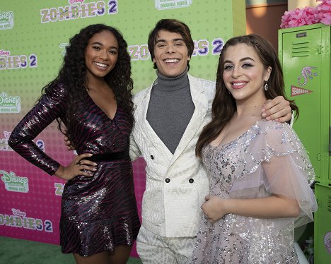 ZOMBIES 2 – Stars attend the premiere of the highly-anticipated Disney Channel Original Movie “ZOMBIES 2” at Walt Disney Studios on Saturday, January 25, 2020 - Chandler Kinney, Pearce Joza, Ariel Martin - Zombie 2 - Z akcí