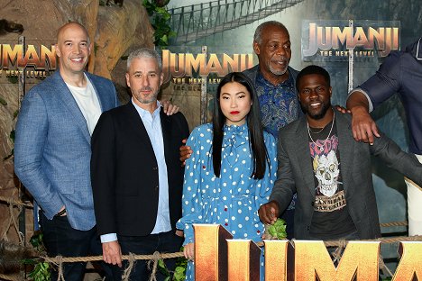 "Jumanji: The Next Level" photo call and press conference at Montage Los Cabos on November 24, 2019 in Cabo San Lucas, Mexico - Hiram Garcia, Matthew Tolmach, Awkwafina, Danny Glover, Kevin Hart - Jumanji: Další level - Z akcí