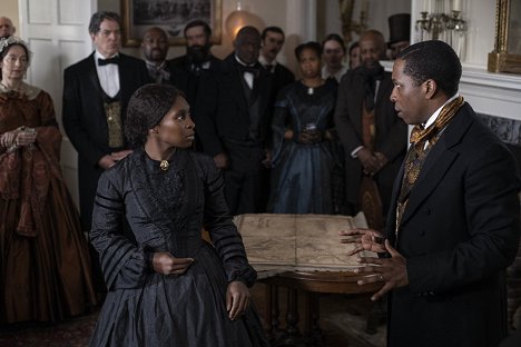 Cynthia Erivo, Leslie Odom Jr.