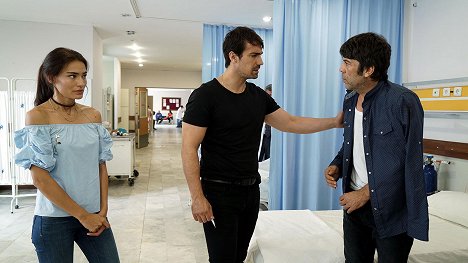 Saadet Aksoy, İbrahim Çelikkol - Kördüğüm - Episode 26 - Z filmu