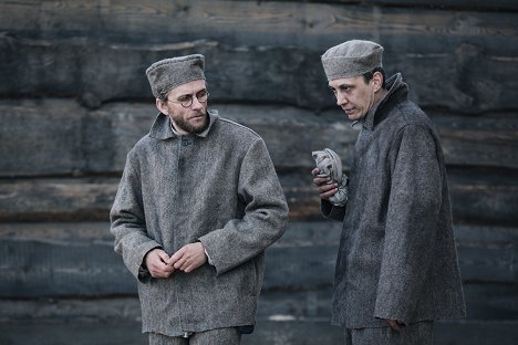 Nikolaj Šestak, Konstantin Koňuchov - Děd Morozov - Z filmu