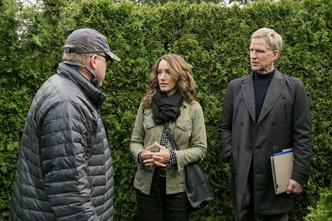 Jennifer Beals, Matthew Modine