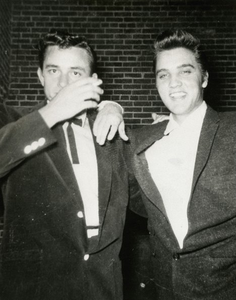Johnny Cash, Elvis Presley